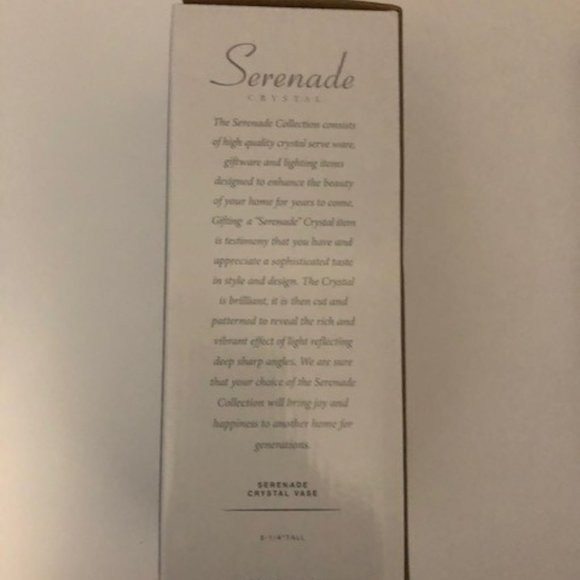 Crystal Vase - Picture 3 of 8